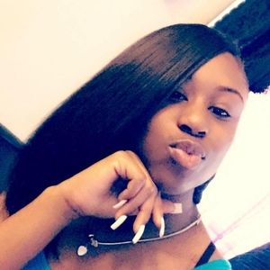 Meet your Posher, Nishanique